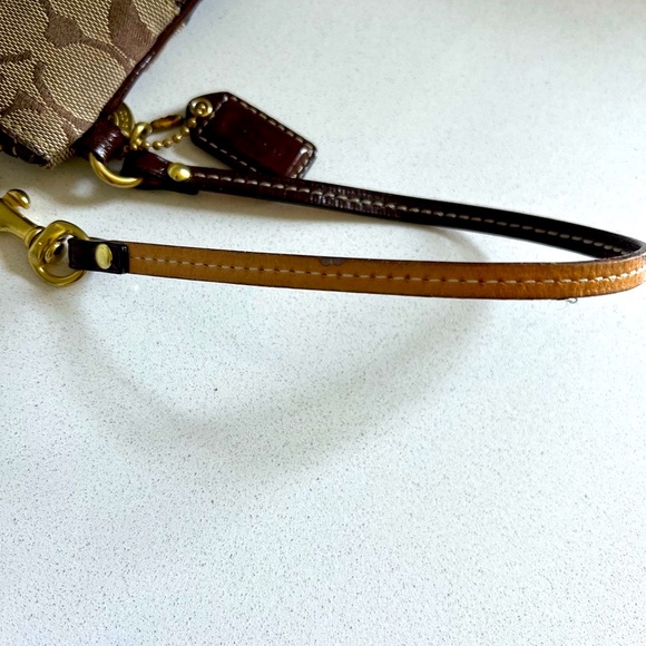 Coach Signature Wristlet - Picture 4 of 4